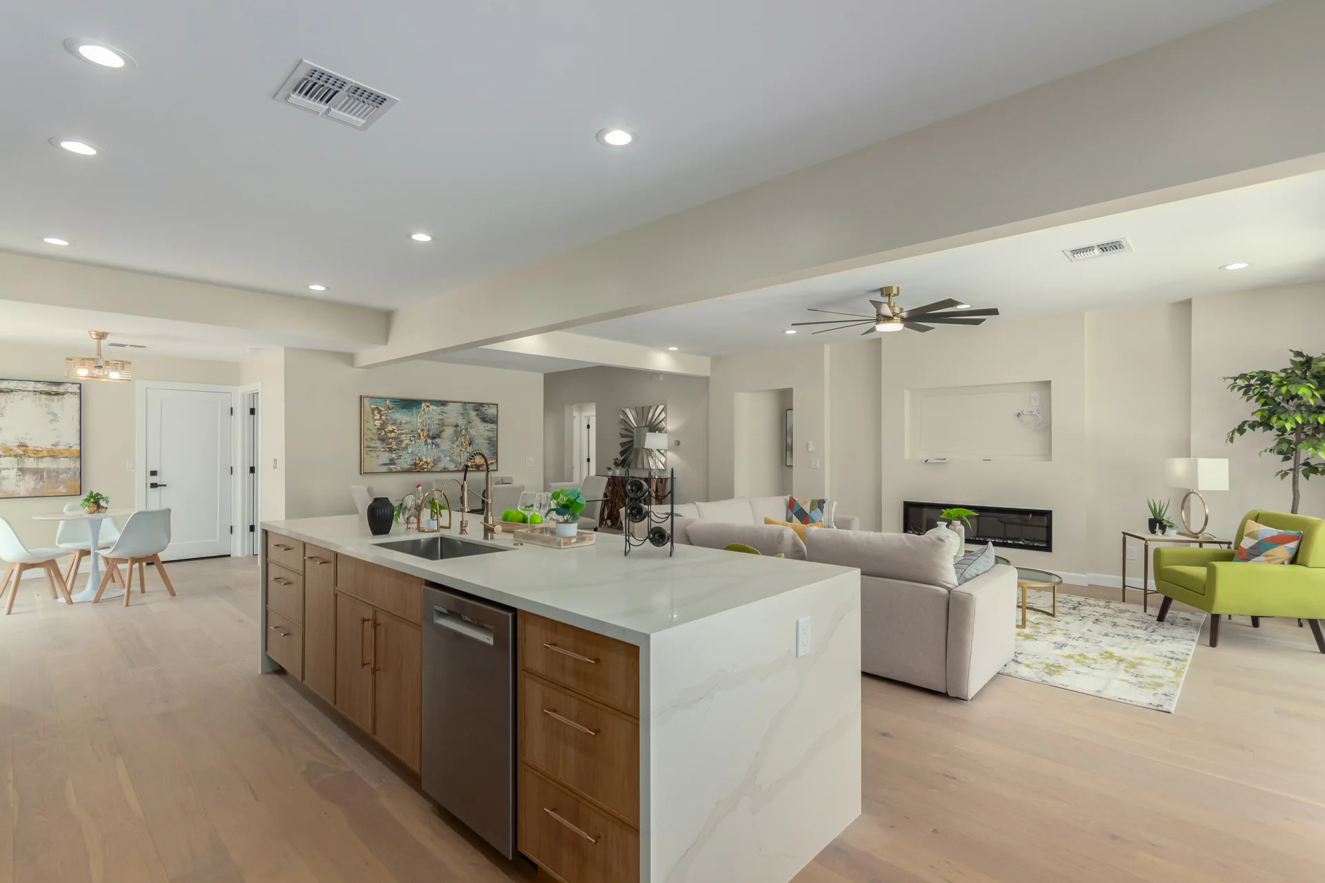 0011-11 - Phelps.jpg